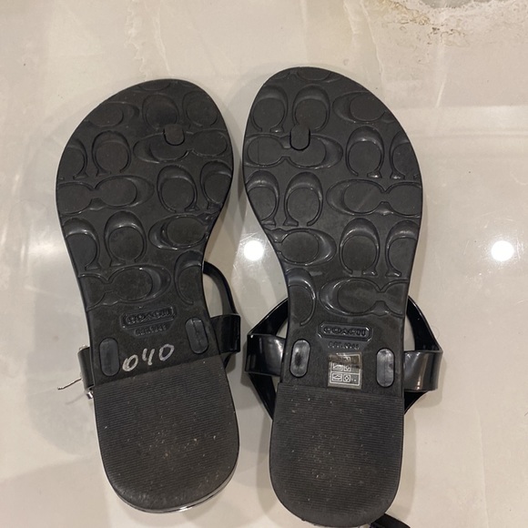 Black coach thong style sandals - size 5 - Picture 5 of 6